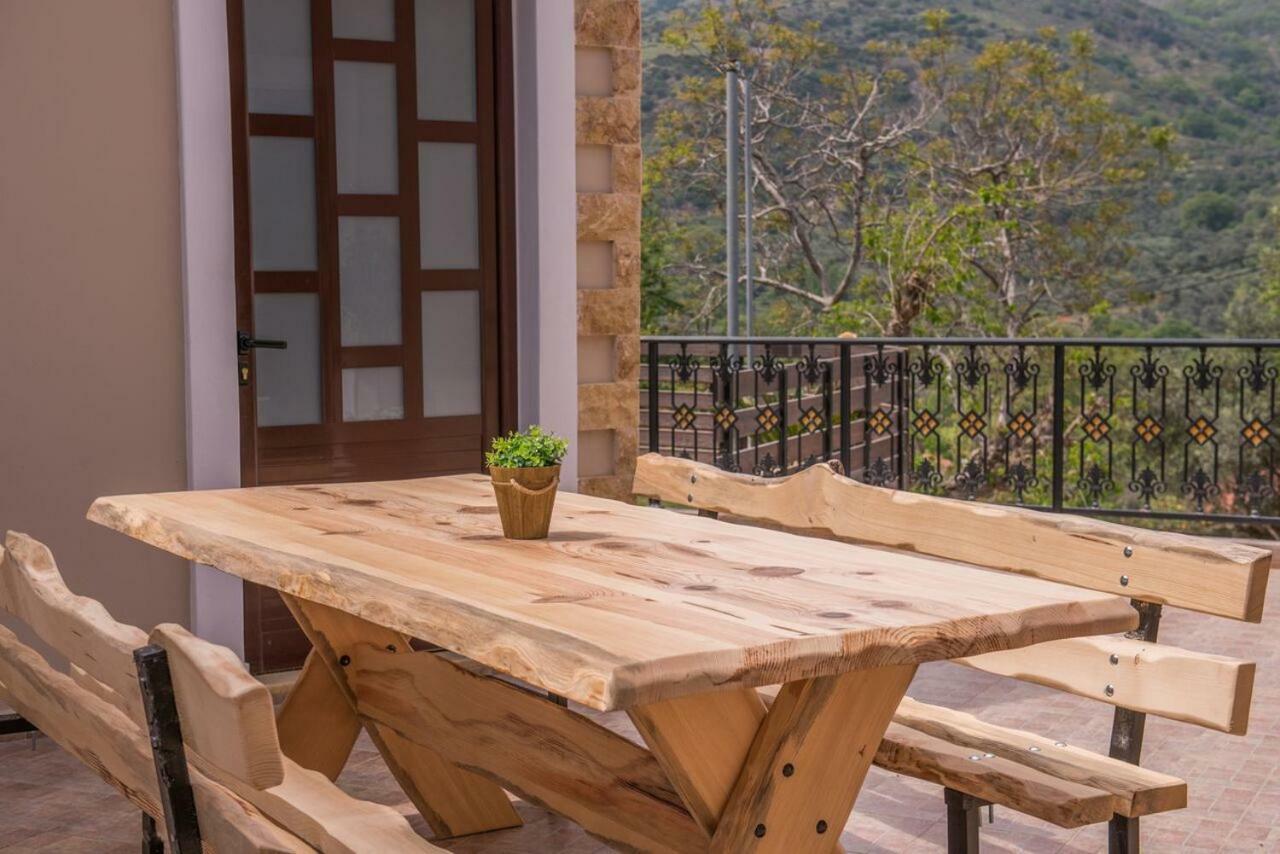 Marika Traditional Home Elos ภายนอก รูปภาพ