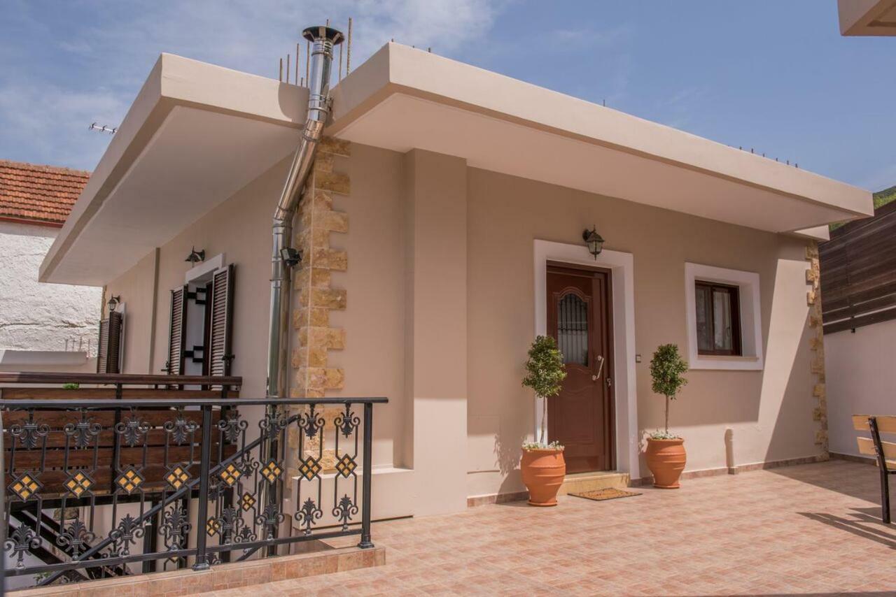 Marika Traditional Home Elos ภายนอก รูปภาพ